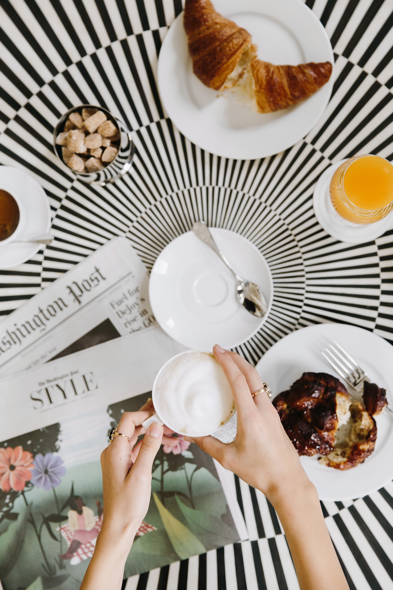 hotel-breakfast